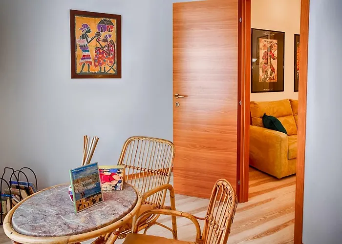 Triestehost - Via Torino Trieste